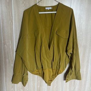 Good American size 4 chartreuse body suit